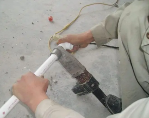 新市漏水维修电话